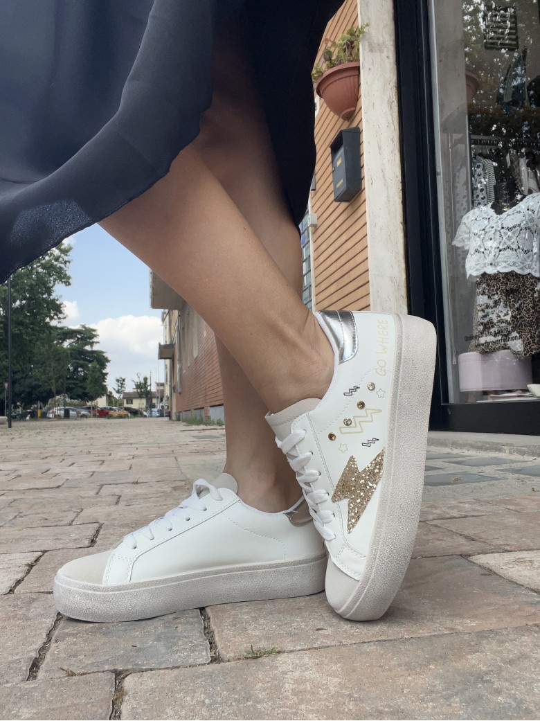 Scarpe sneakers dettagli glitter