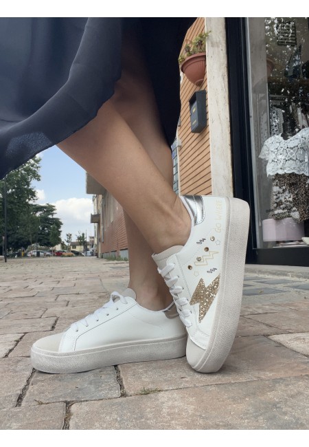 Scarpe sneakers dettagli glitter