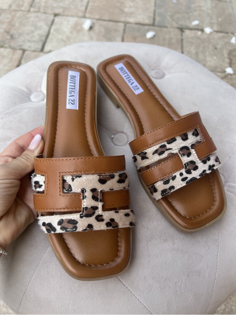 Ciabattine doppio cinturino leopardato