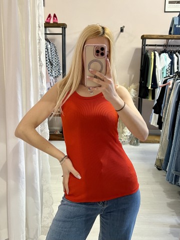 Canotta a costine rossa 2