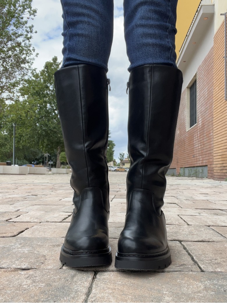 Stivali alti NERI