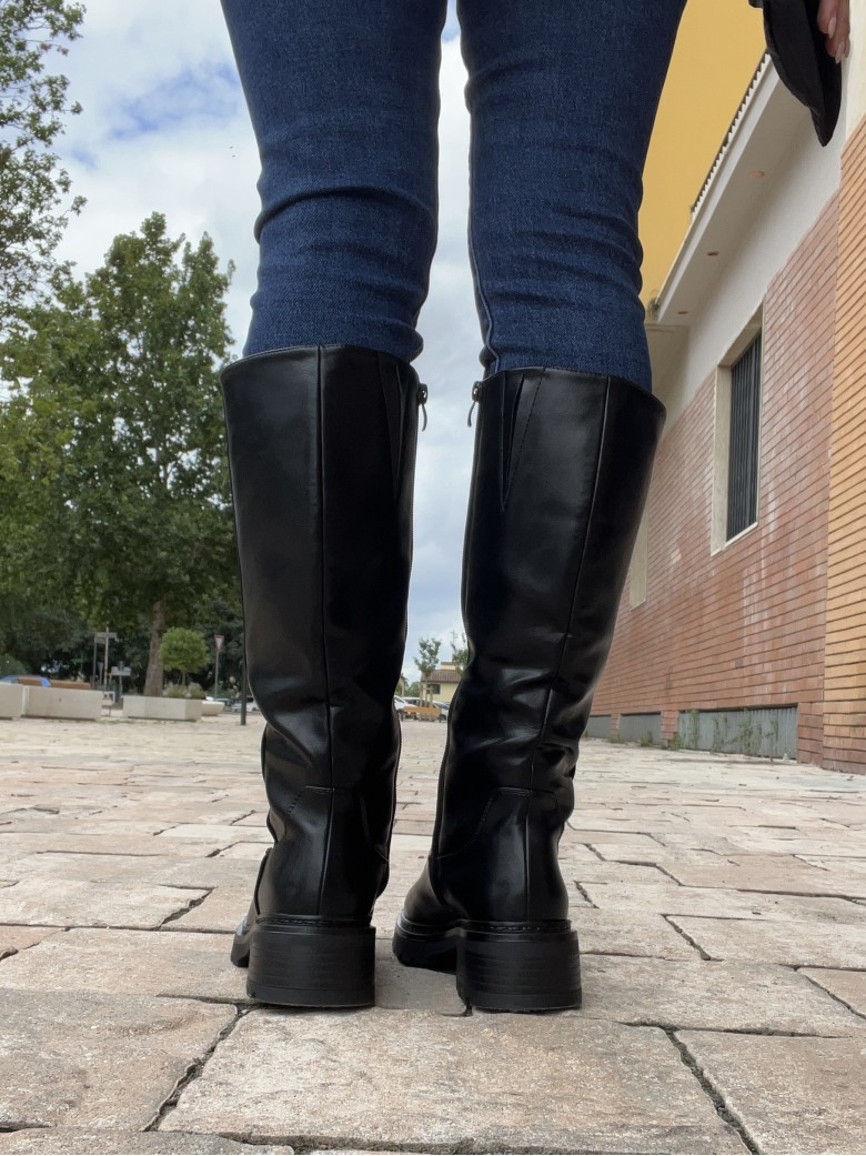 Stivali alti NERI