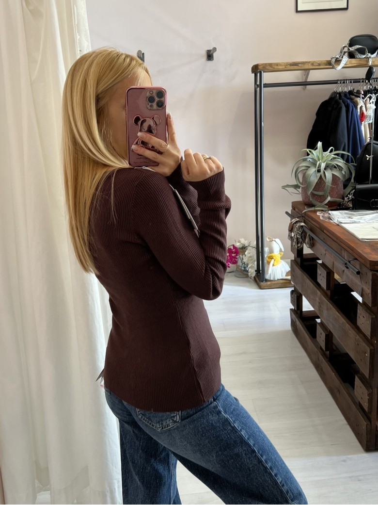 Maglioncino scollo a V ondulato in viscosa