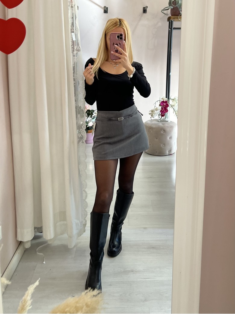 Gonna belen con sotto il pantaloncino GRIGIA