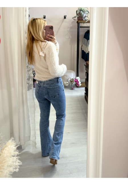 Jeans miss a ZAMPA