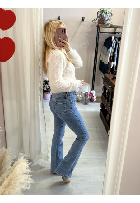 Jeans miss a ZAMPA