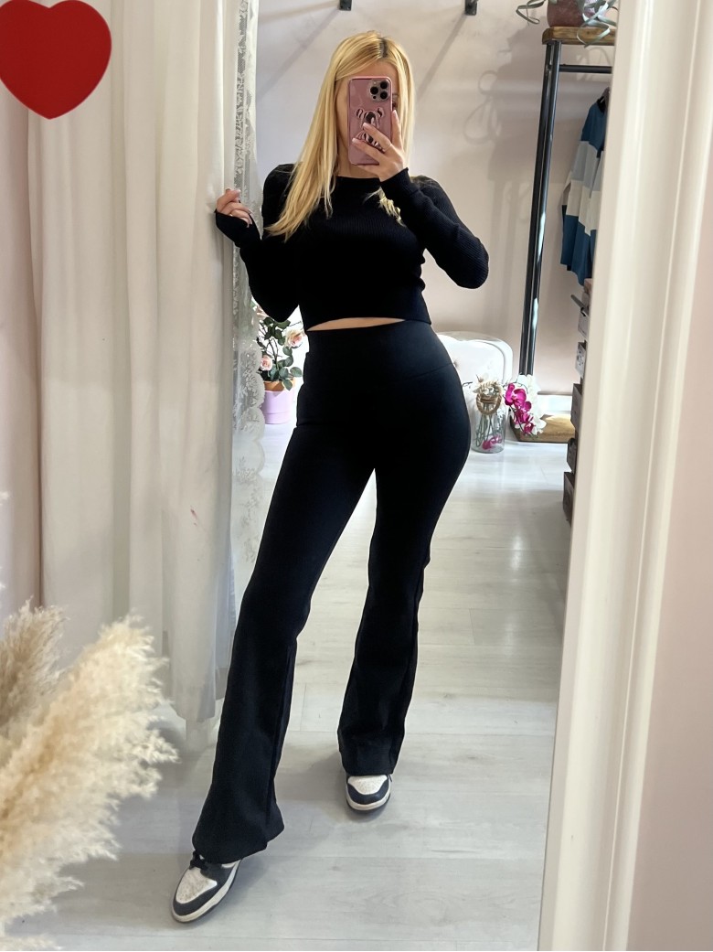 Panta leggings felpati a zampa neri