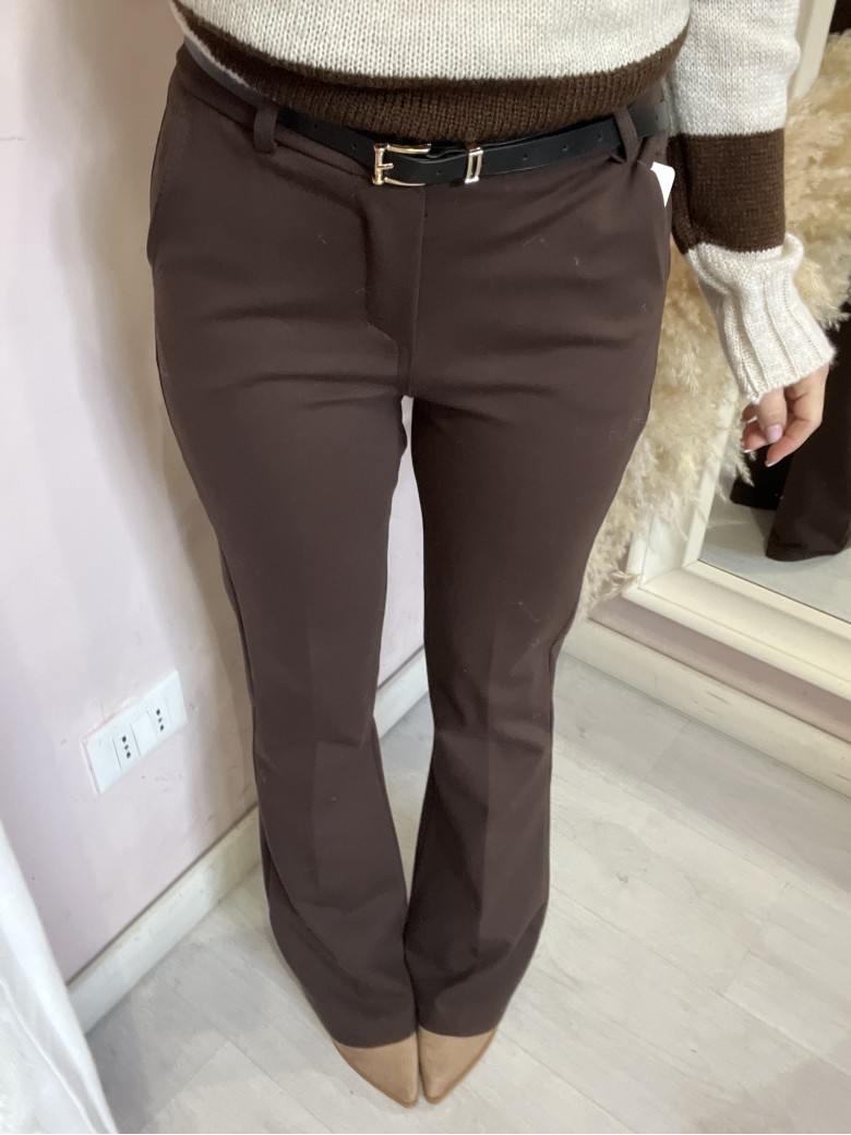 Pantaloni DANI a zampa marroni