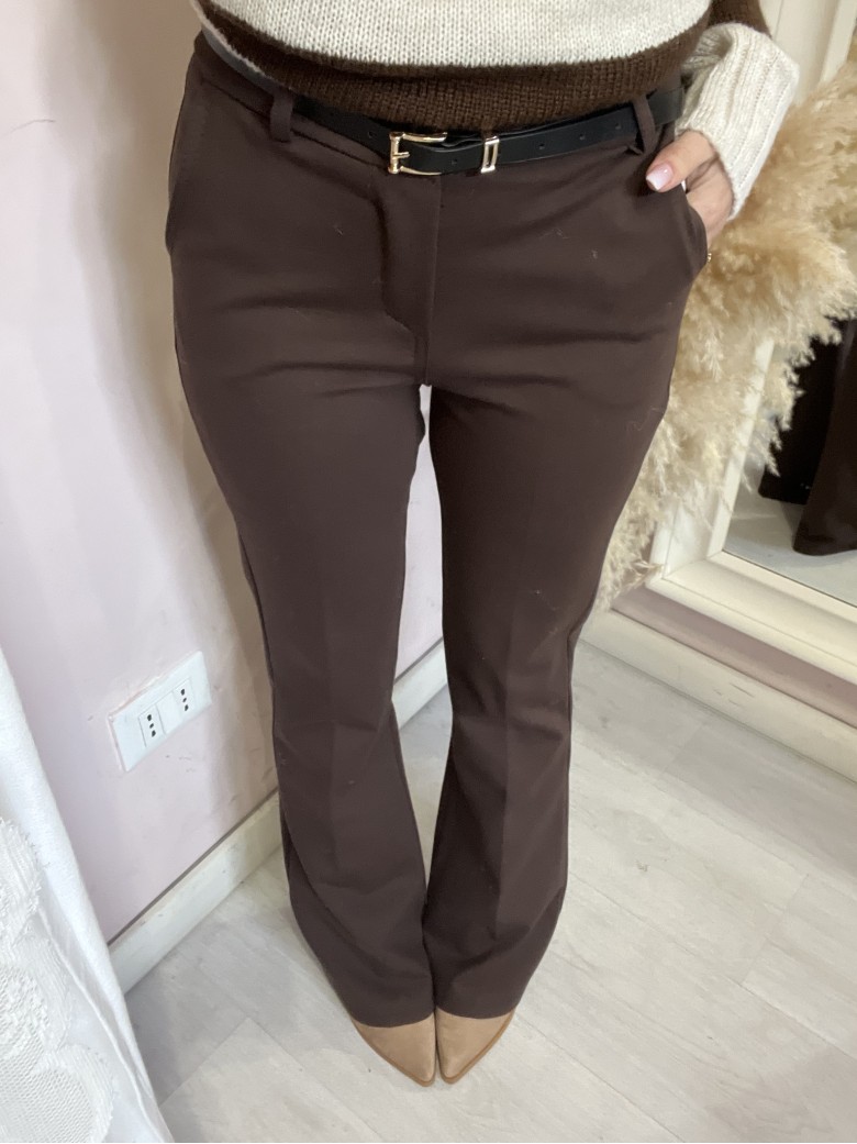 Pantaloni DANI a zampa marroni