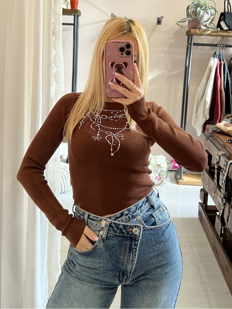 Maglioncino corto FIOCCHINI e STELLINE marrone