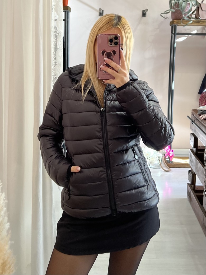 Giubbotto piumino nero