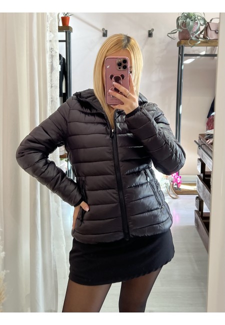 Giubbotto piumino nero