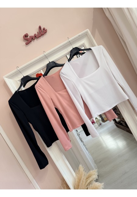 Maglia scollo quadrato nera