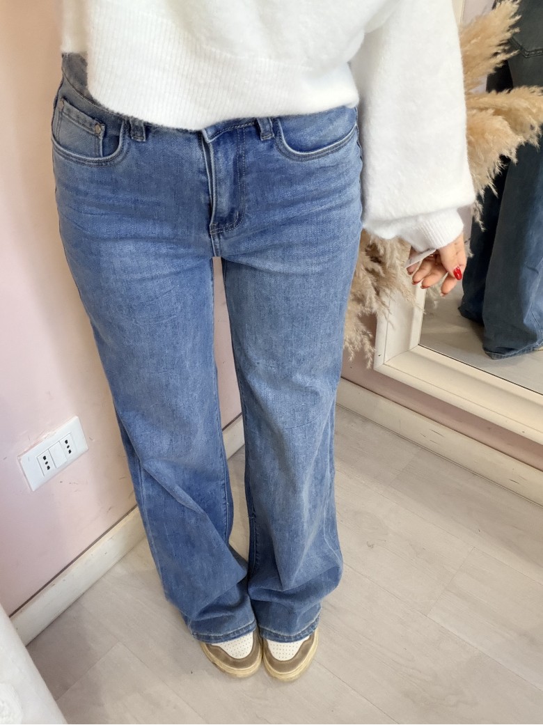 Jeans larghi palazzo