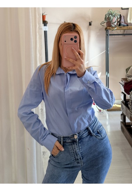 Camicia avvitata in cotone celeste