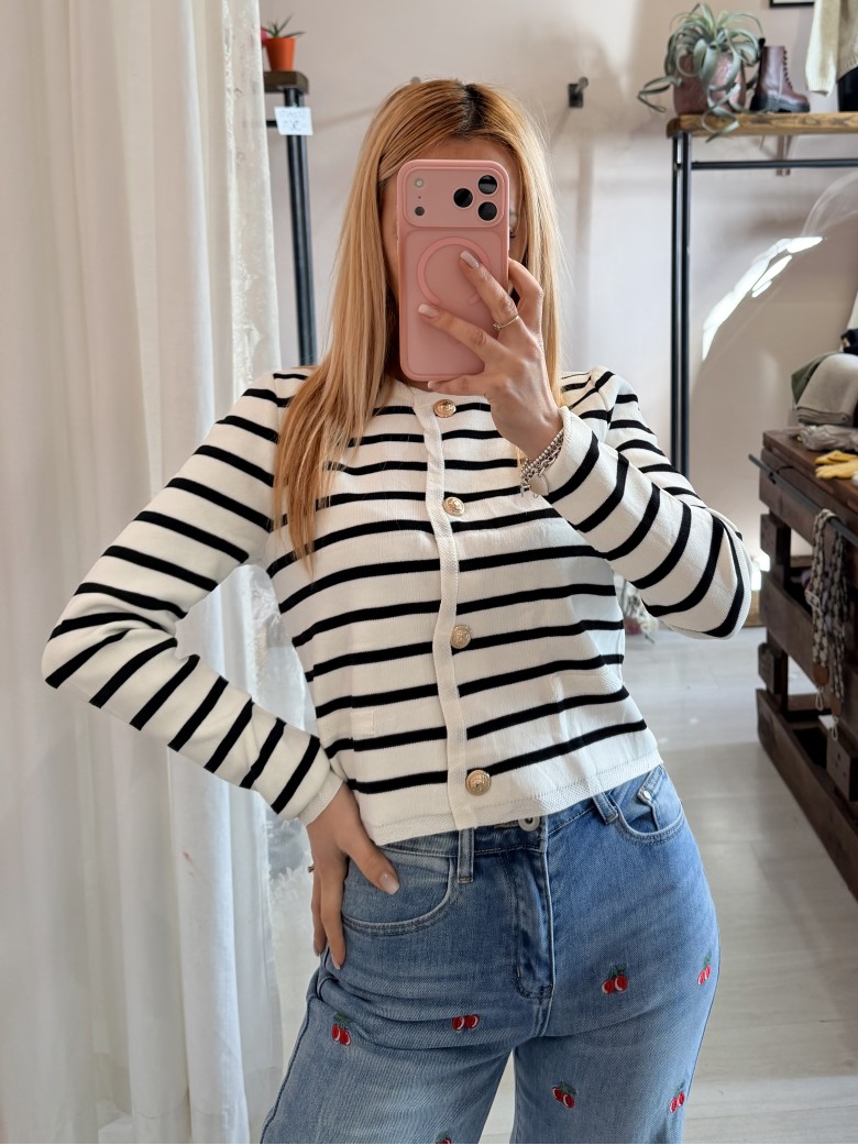 Maglioncino a righe bianco con bottoni