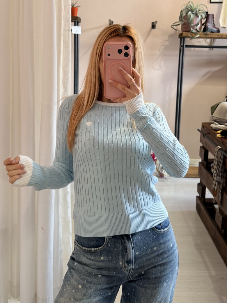 Maglioncino CUORICINO a trecce celeste