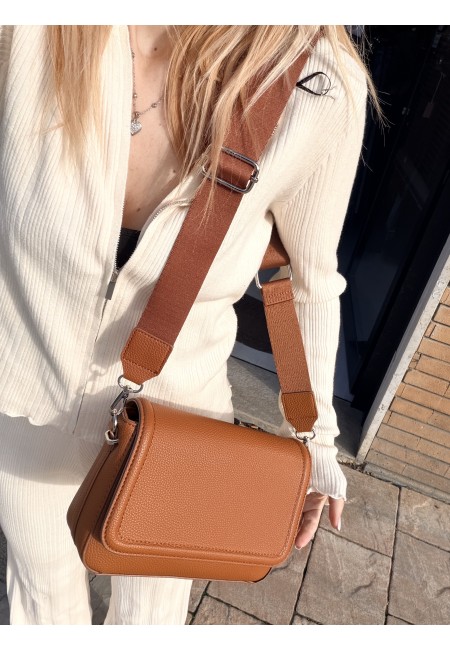 Borsetta PENNY color cuoio