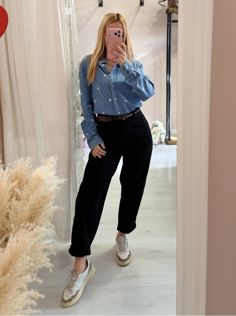 Pantaloni jeans morbidi neri