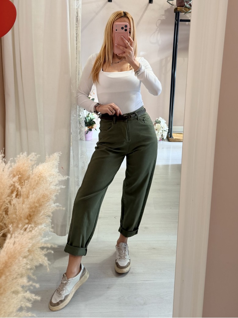 Pantaloni morbidi verdi militare