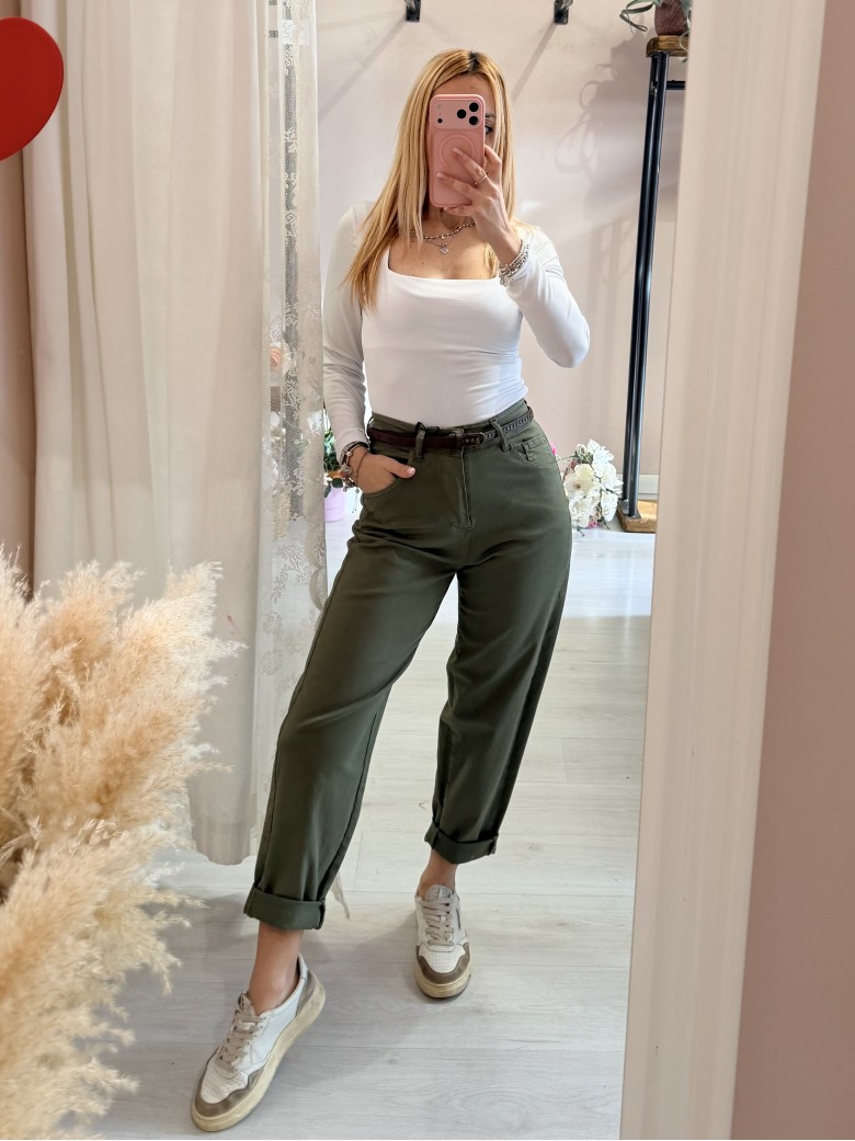 Pantaloni morbidi verdi militare