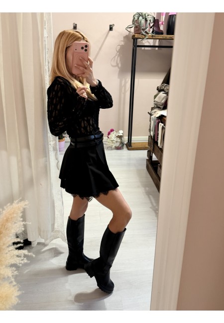 Gonna a pieghe con bordo in pizzo nera