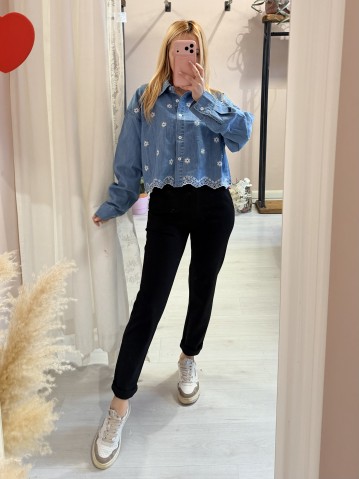 Camicia di jeans fiorellini ricamata 2