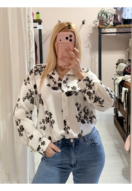 Camicia in raso fiorellini sul verde