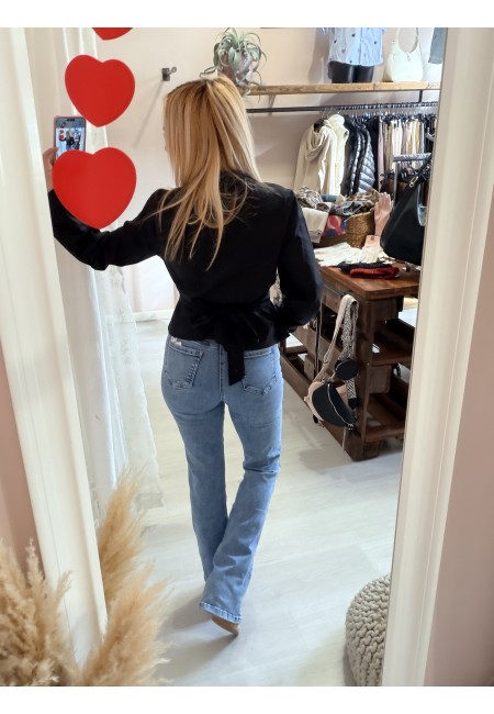 Camicia FIOCCO nella schiena nera