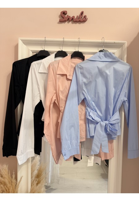 Camicia FIOCCO nella schiena nera