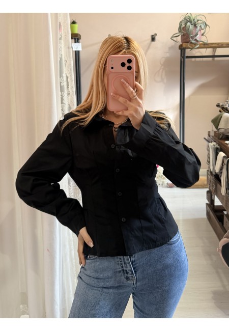 Camicia FIOCCO nella schiena nera