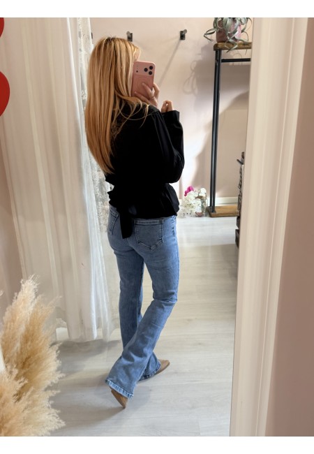 Camicia FIOCCO nella schiena nera