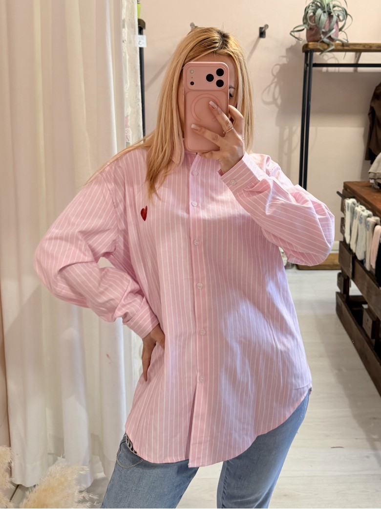 Camicia a righe ROSA con cuoricino rosso