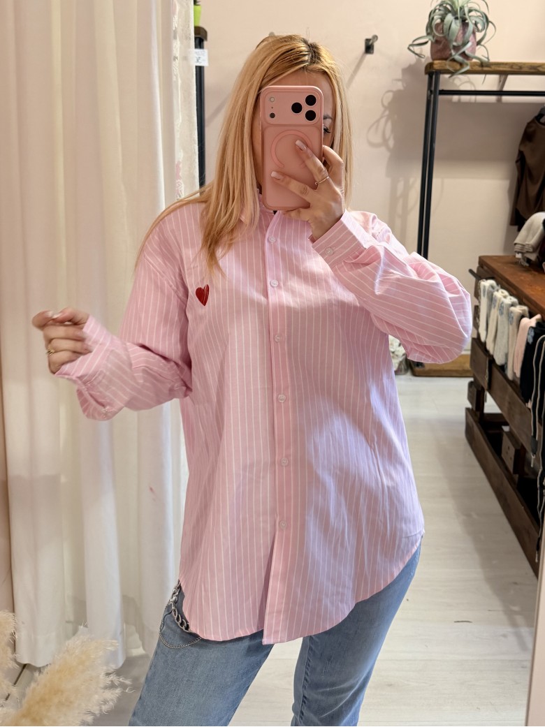 Camicia a righe ROSA con cuoricino rosso