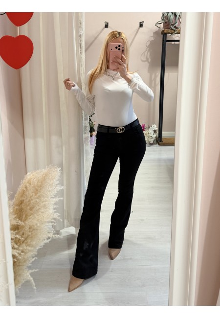 Jeans NERI a ZAMPA push up