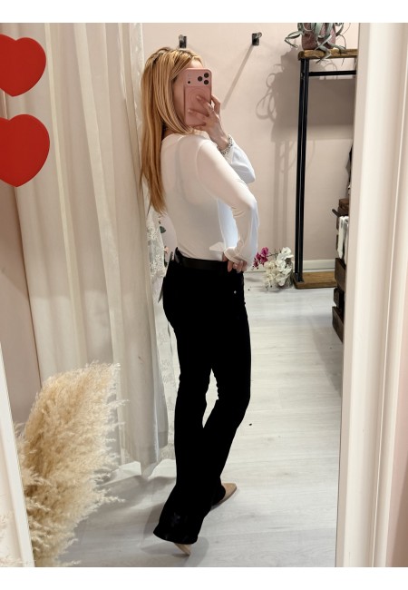 Jeans NERI a ZAMPA push up