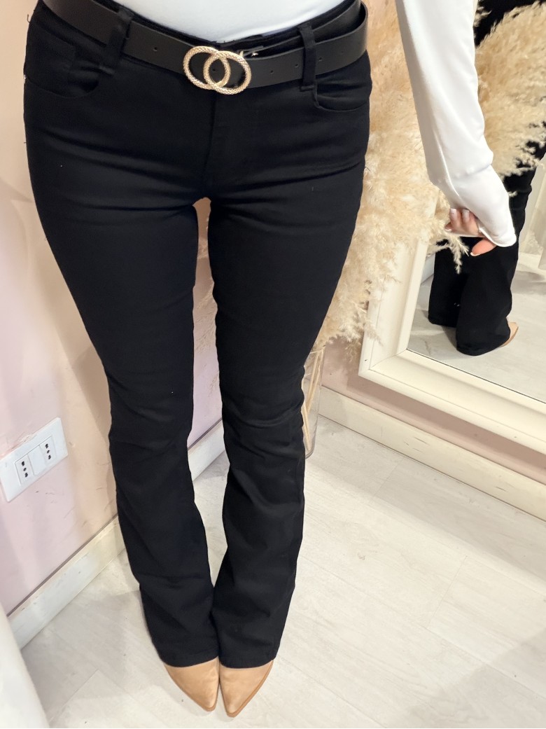 Jeans NERI a ZAMPA push up