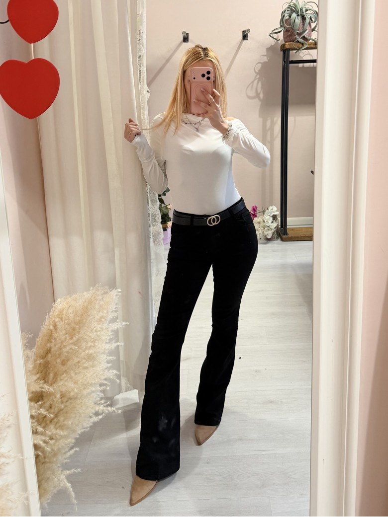 Jeans NERI a ZAMPA push up