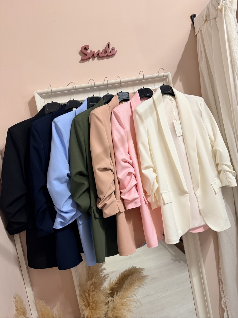 Blazer giacca manica arricciata NERA