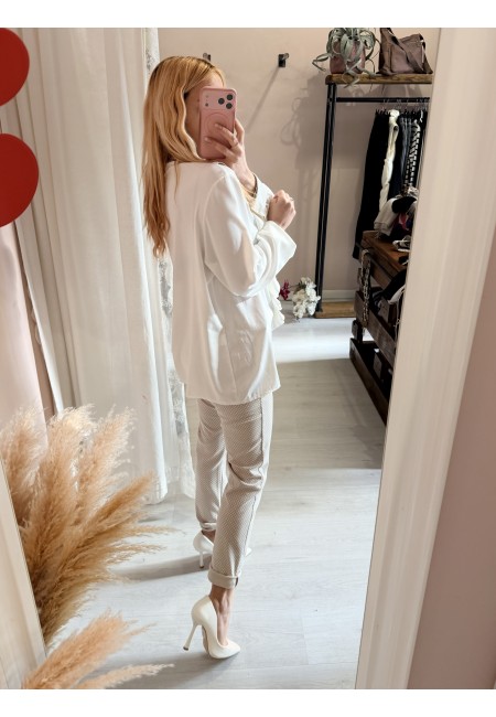 Camicia scollo con ruches bianca