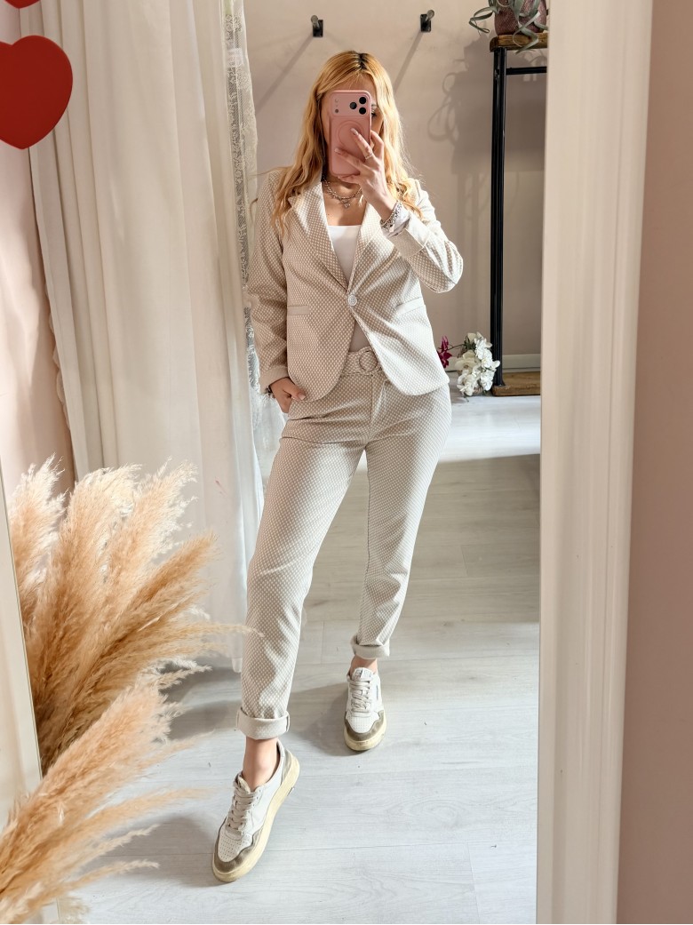 Pantaloni ICHI bianchi e beige