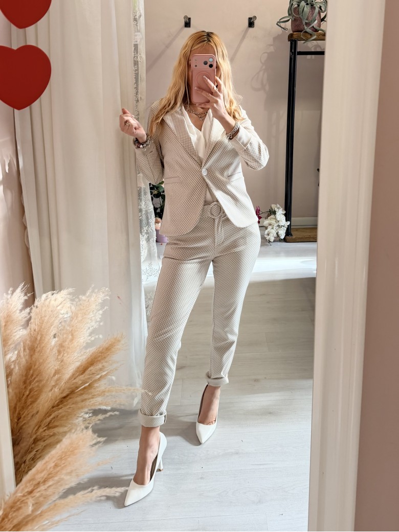 Pantaloni ICHI bianchi e beige