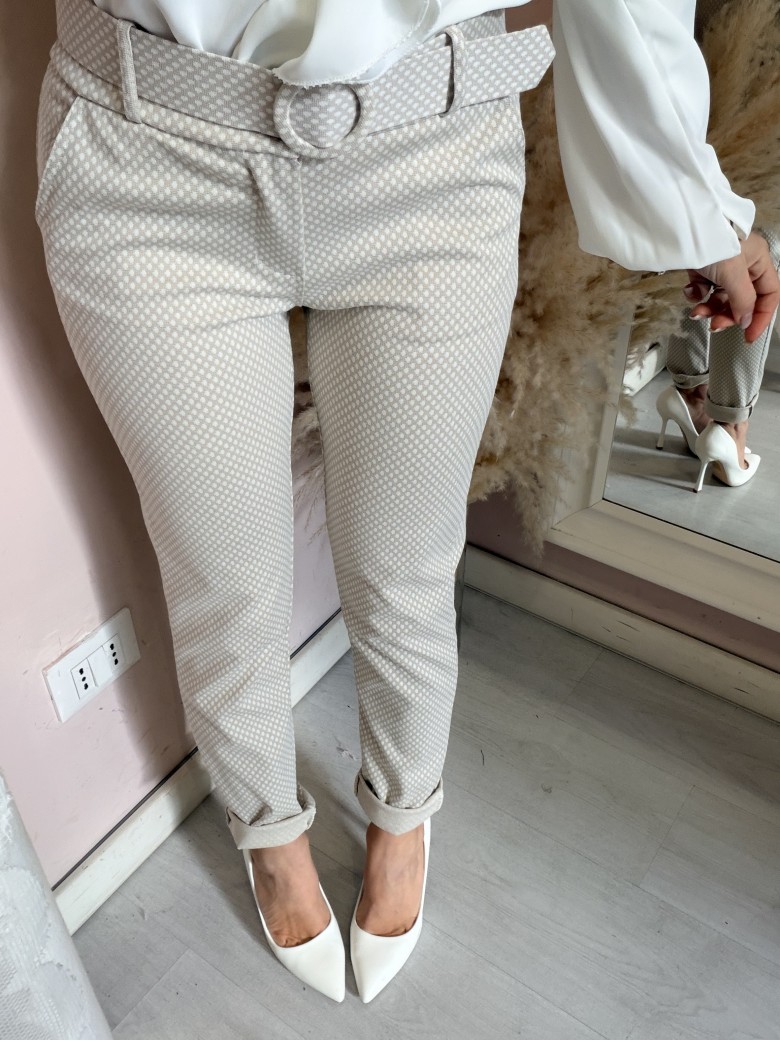 Pantaloni ICHI bianchi e beige