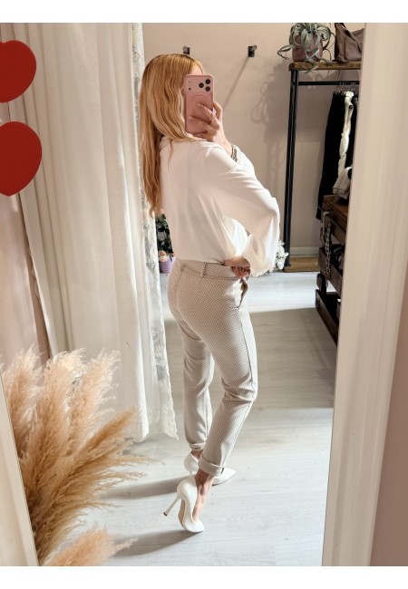 Pantaloni ICHI bianchi e beige