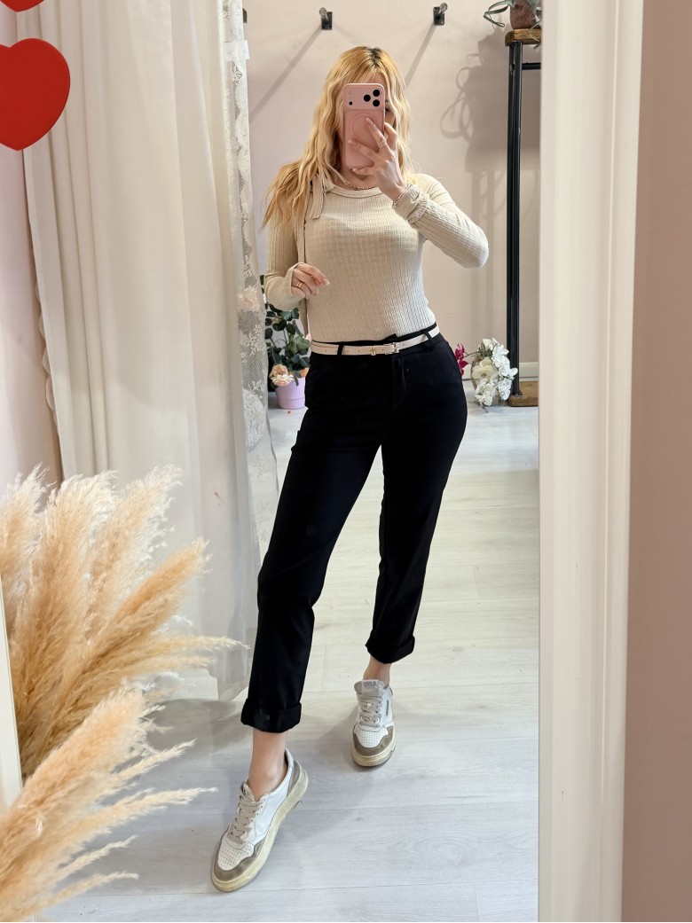 Pantaloni a sigaretta neri