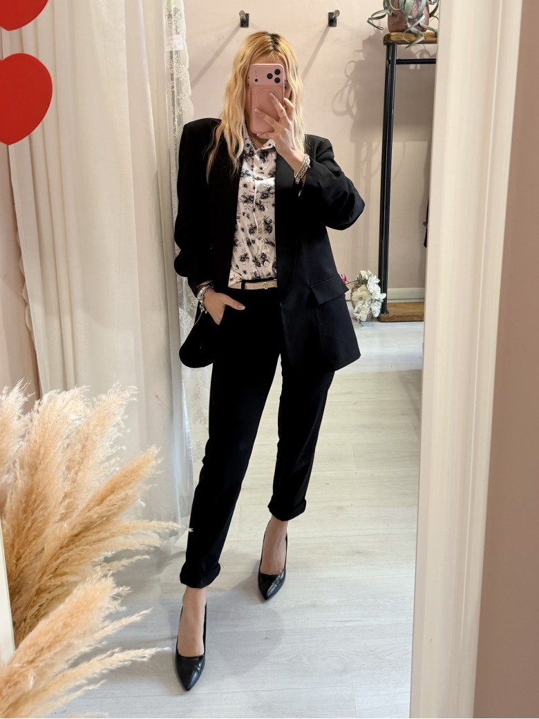 Pantaloni a sigaretta neri