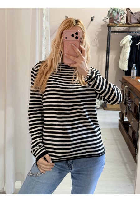 Maglia a righe nera