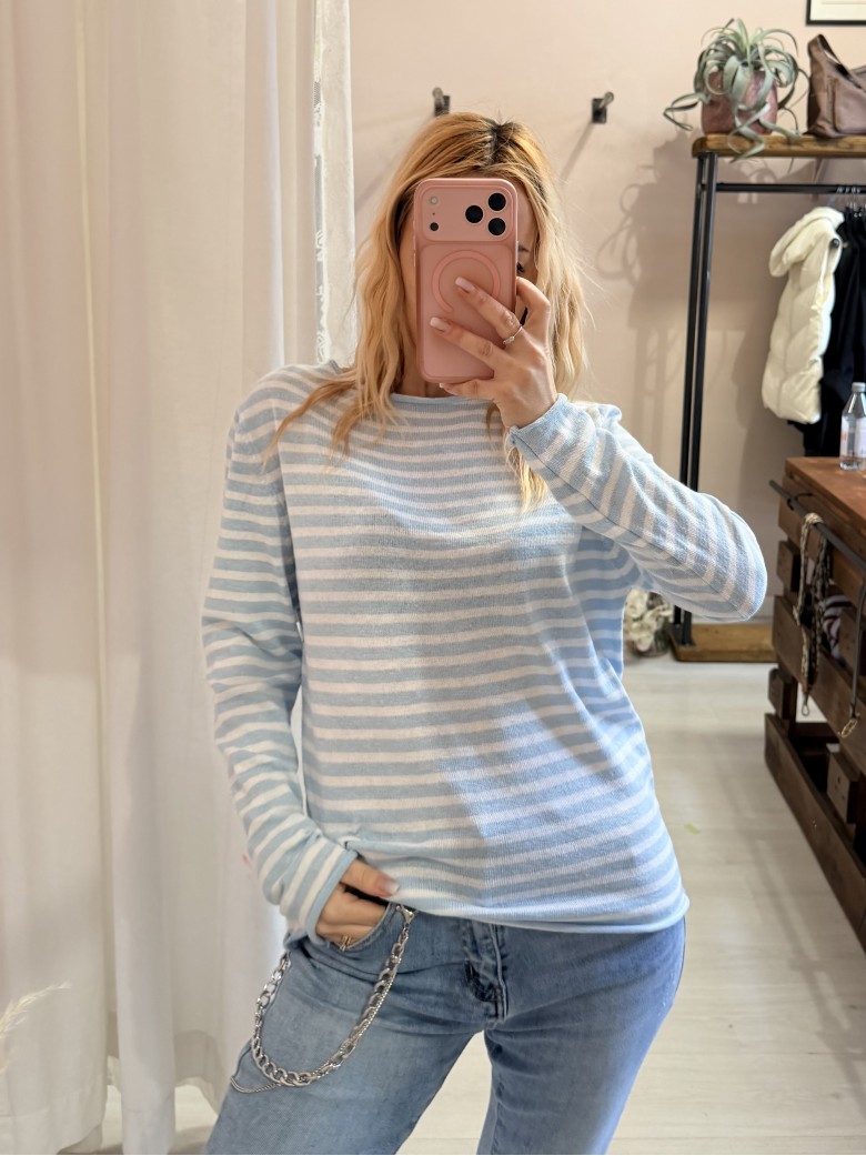 Maglia a righe celeste e bianca