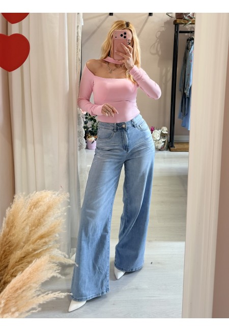 Jeans larghi con tasche dietro in STRASS ROSA