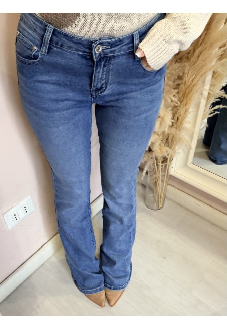 Jeans a ZAMPA